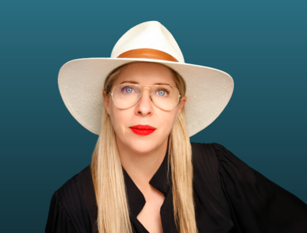 Headshot of Tiffany Shlain, Keynote Speaker for LBBET乐博 Executive Summit